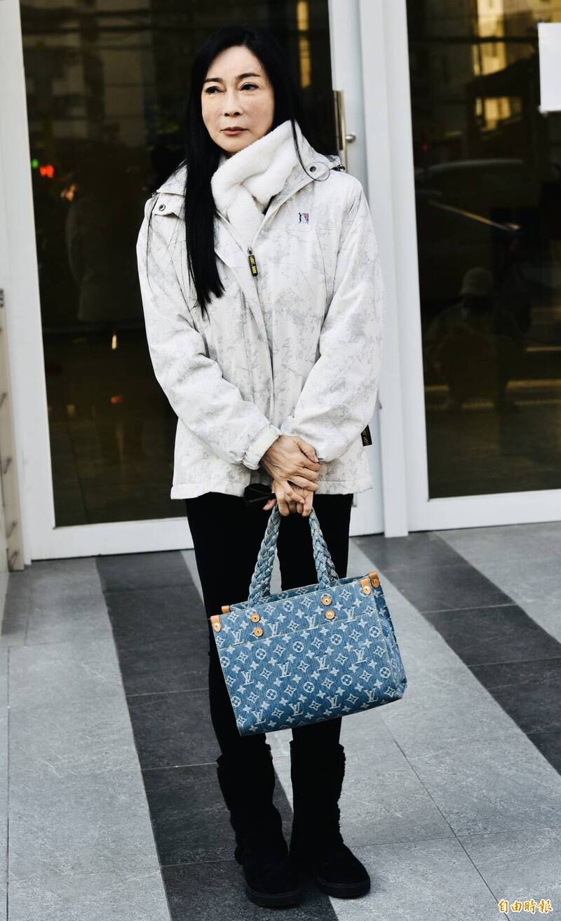 昔與曹西平鬧不合冷戰 女星抱病淚奔靈堂曝最大遺憾