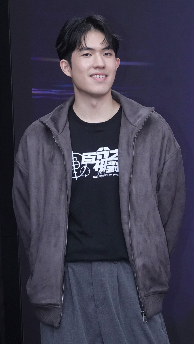 去年掰了邱偲琹！郭方儒認愛「陳立農前女友」