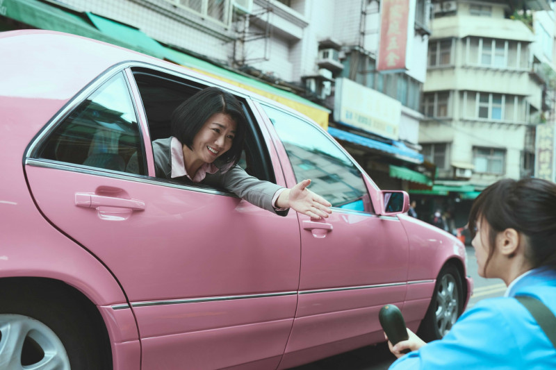 嚴藝文在《功夫》飾演勢力龐大的黑心議長。（麻吉砥加提供）