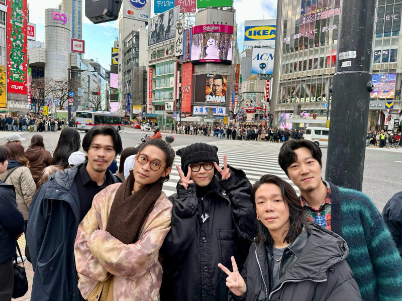 小B上工睡過頭「遭爆本色演出」東京街頭狂奔全被拍