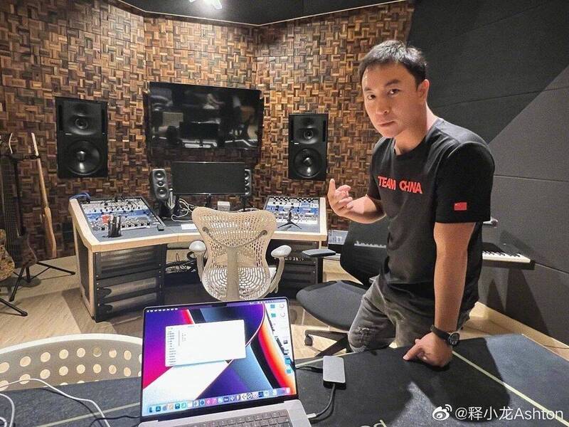 喝完酒還自己開？釋小龍疑「代駕到一半換手」掀酒駕爭議