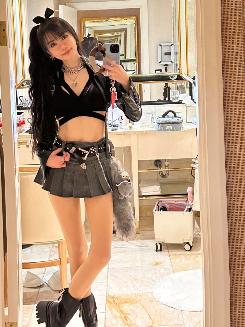 51歲謝金燕凍齡狀態絕佳。（翻攝臉書）