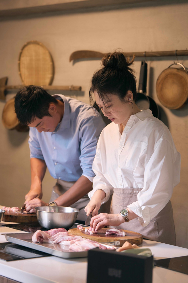 Melody的刀工遭姚元浩打槍。（好看娛樂提供）