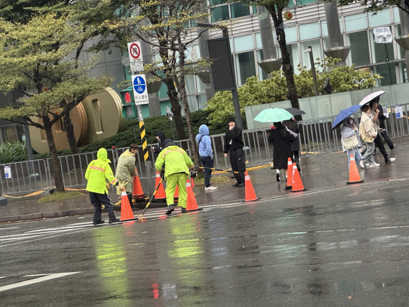 活動結束或有異動情況，交管會盡速還原。（記者許世穎攝）