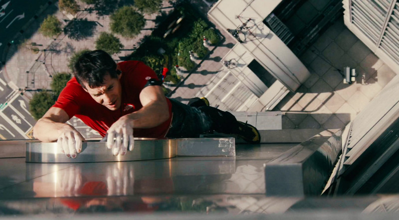 艾力克斯霍諾德挑戰攀登101，曾在不同區段做各種練習。（Netflix提供）