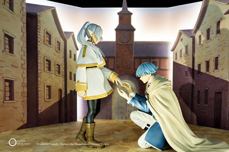 《葬送的芙莉蓮》特展重現芙莉蓮從欣梅爾手中獲得鏡蓮華戒指。（木棉花提供）