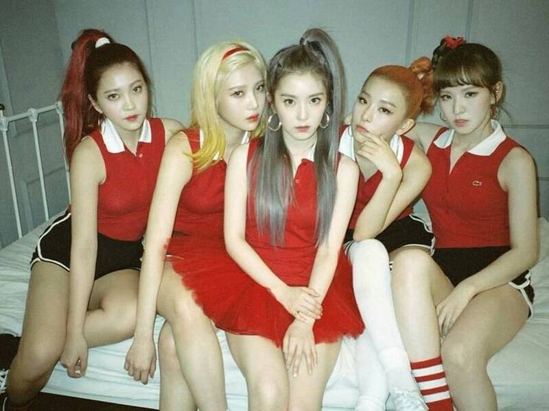 JOY分享Red Velvet 10年前的舊照。（翻攝自JOY IG）