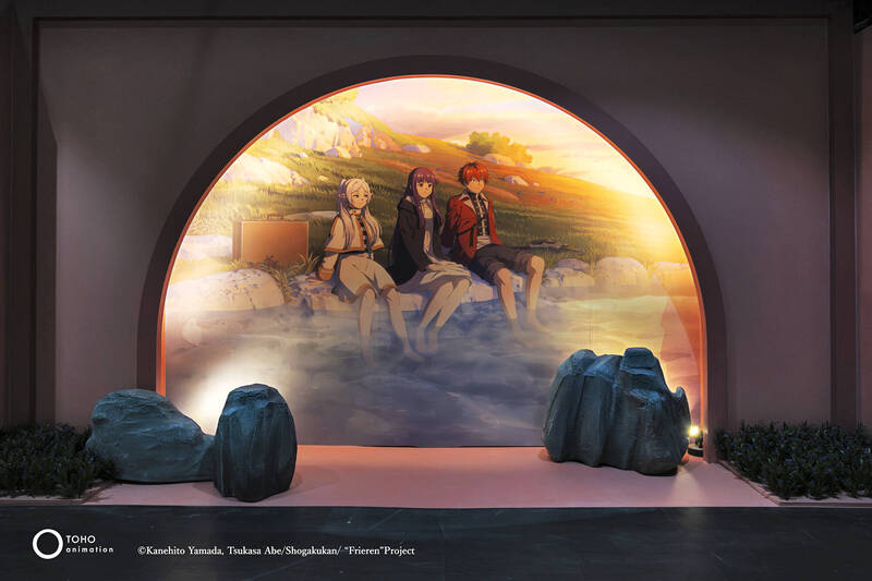 《葬送的芙莉蓮》特展讓觀眾能近距離回味作品中感動人心的橋段，以及角色間深厚的羈絆。（木棉花提供）