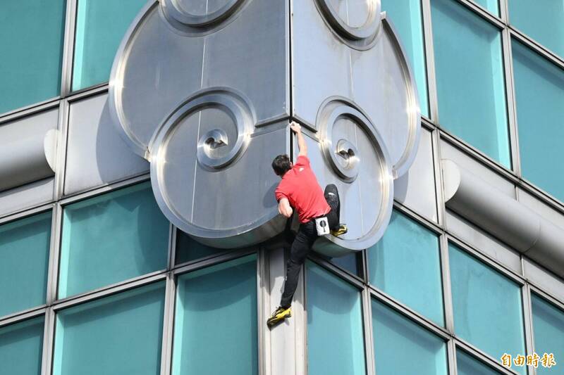 批霍諾德爬101公然踐踏職安被罵翻 工傷協會今再發7點聲明回應