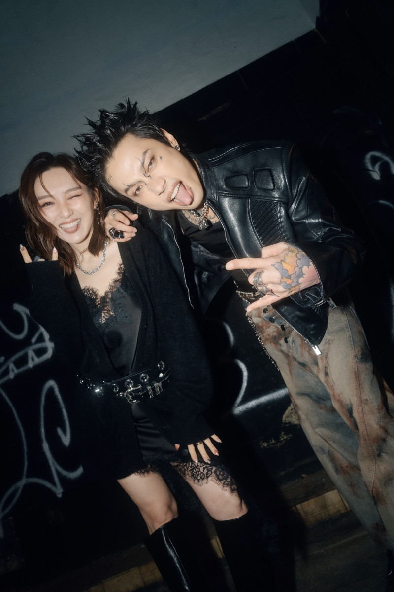 閻奕格激薄造型上陣！與Marz23混血辣模老婆有這關係