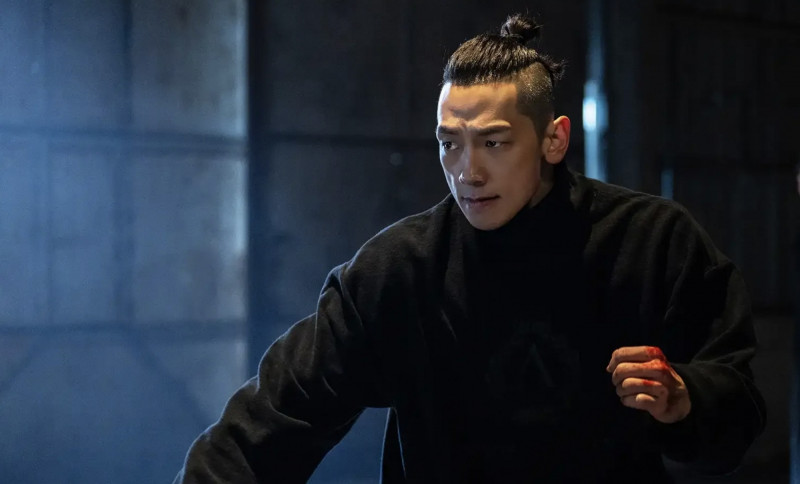 RAIN主演新戲《獵犬》第二季將在第二季上線。（翻攝自IG）