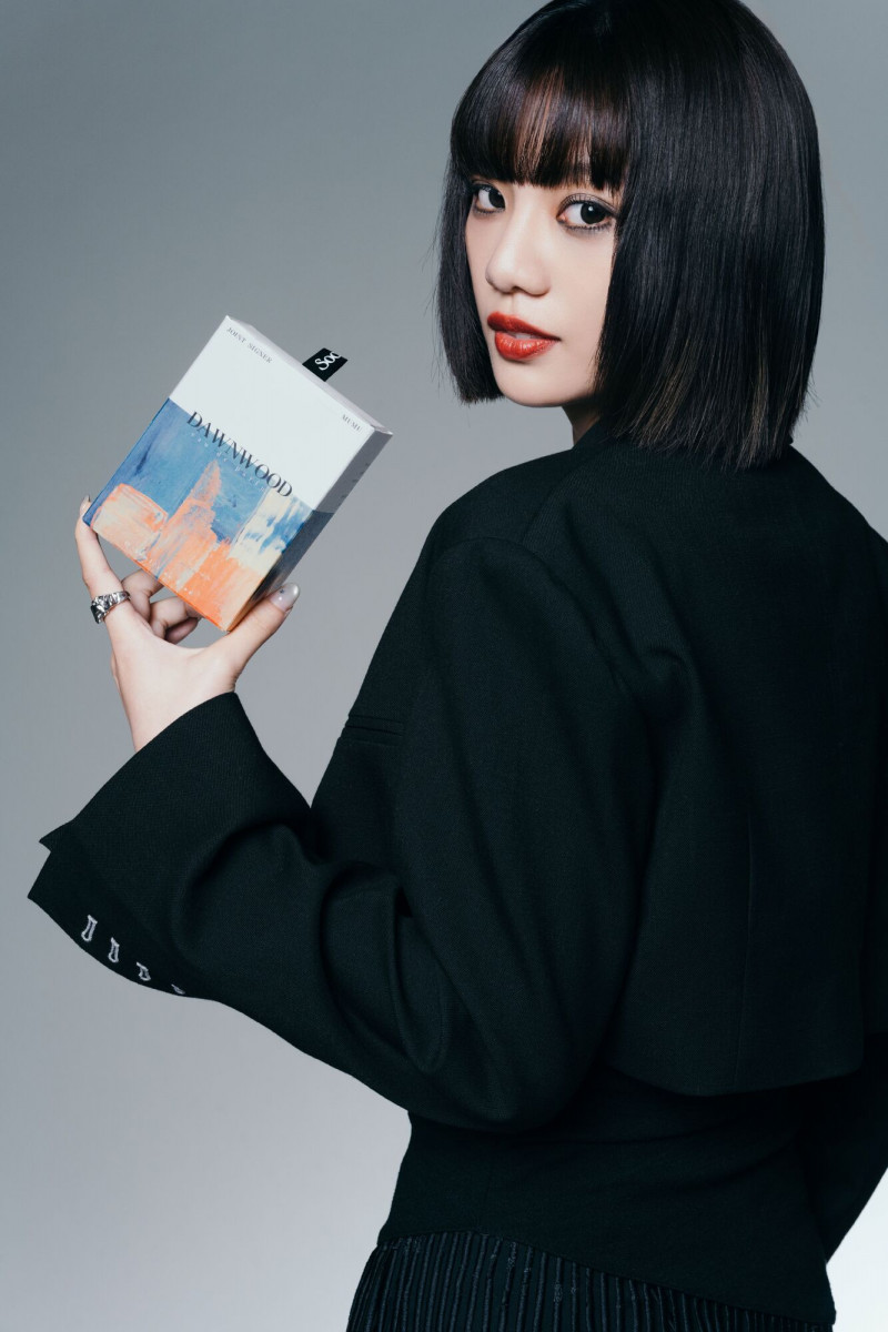 木木2025出道首次香氛聯名《初光木語》。 （Soothe 時氛提供）