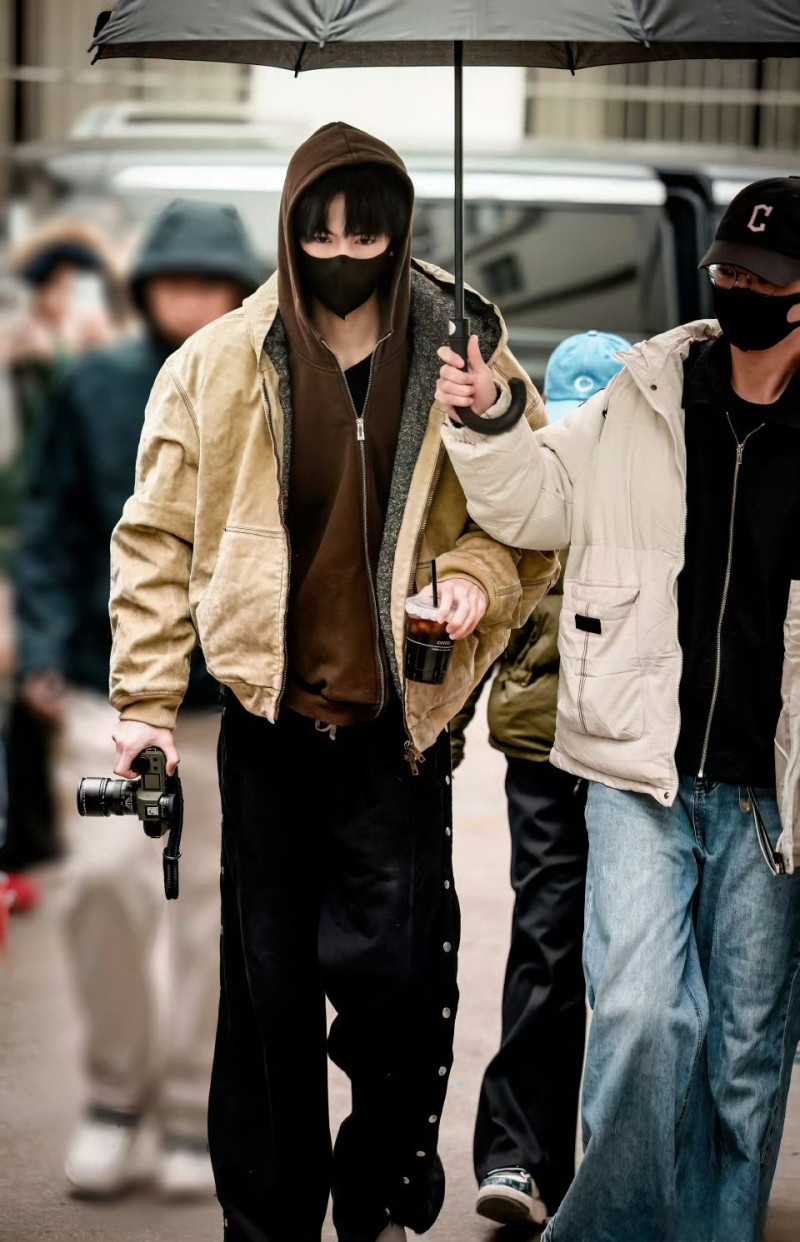 張凌赫經常相機不離身。（翻攝自網路）