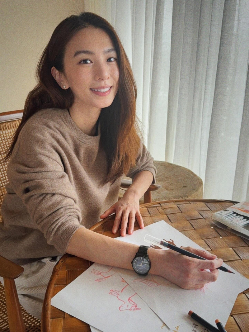 田馥甄挑戰畫生肖圖。（翻攝自臉書）