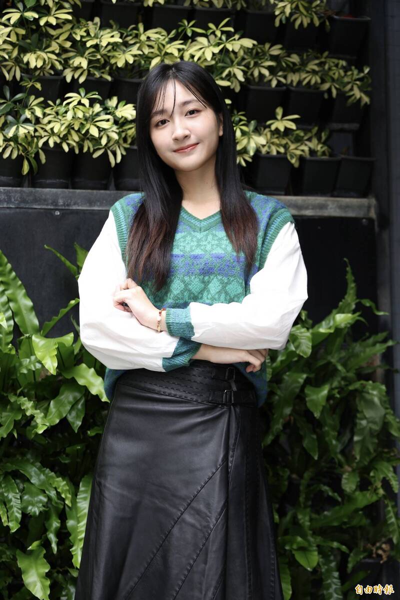 齊薇指出若生了孩子卻丟給別人照顧「這樣很不負責」。（記者潘少棠攝）