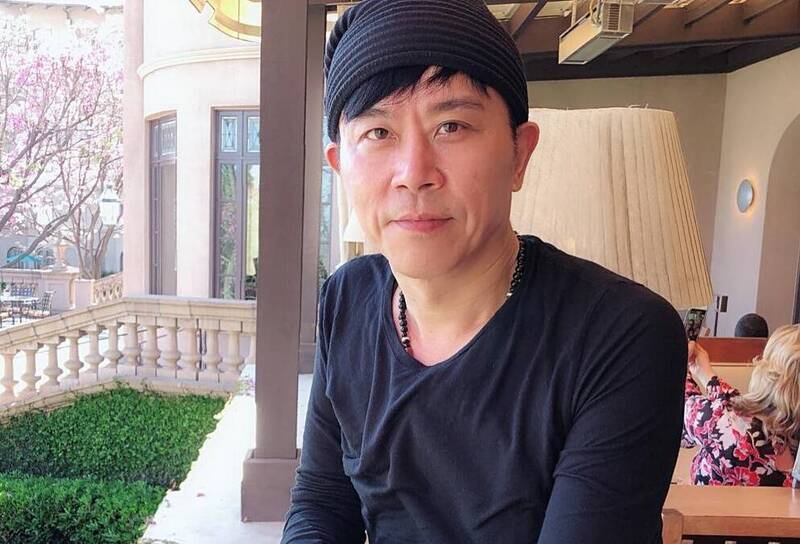 伍思凱曾獲金曲歌王。（翻攝自伍思凱臉書）