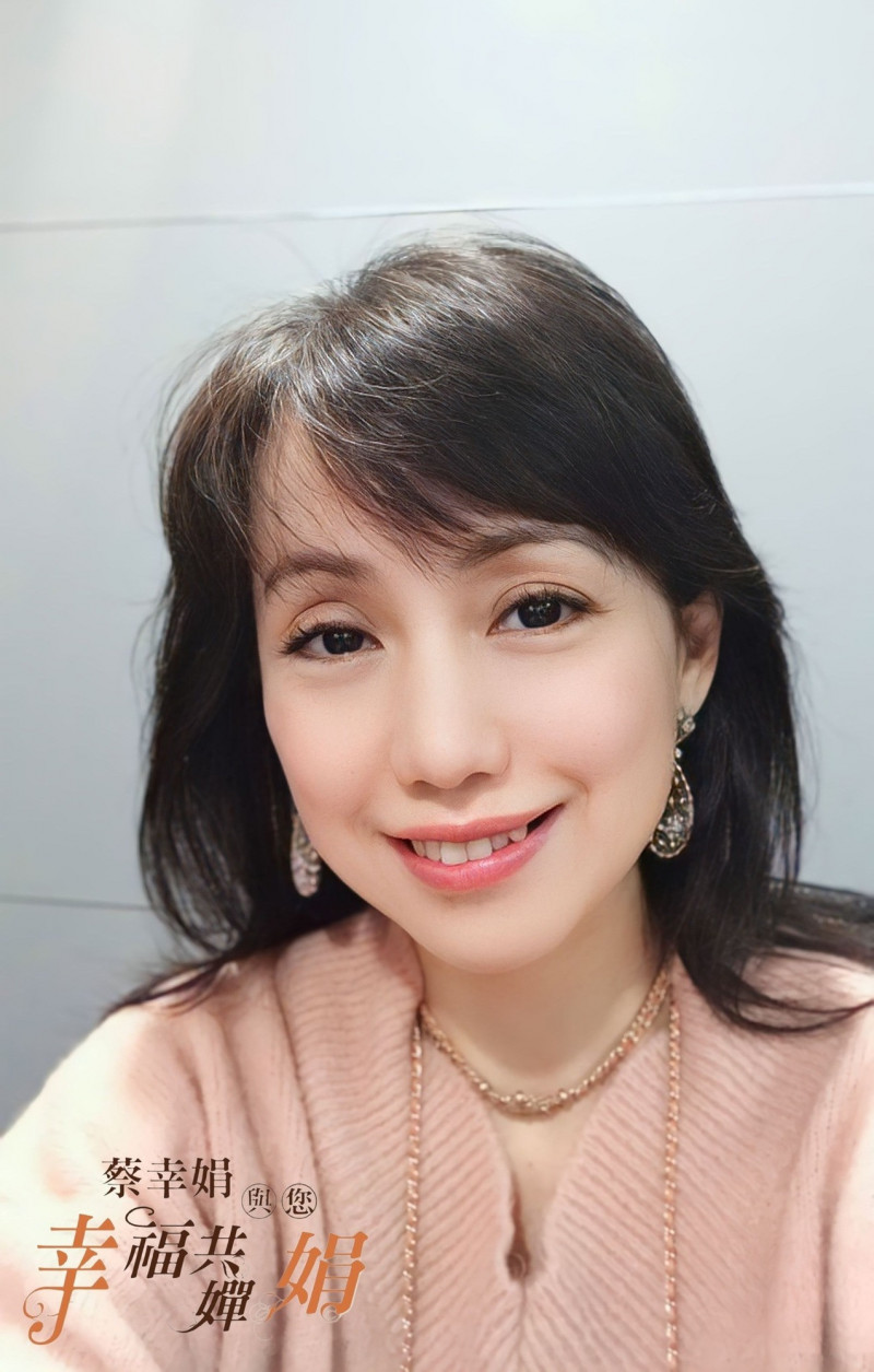 59歲資深玉女歌手砸3億成連戰鄰居 正妹女兒爆紅曝光近況