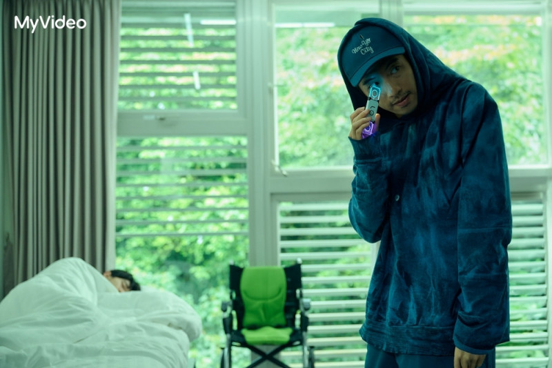 傅孟柏在《那些你不知道的我》「變臉下載記憶」引發人性拉扯。（台灣大哥大MyVideo提供）