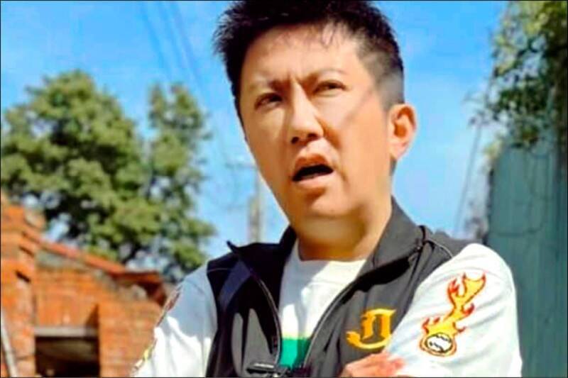 網紅互撕 賓賓哥點名直播天王割韭菜 價差百倍太扯