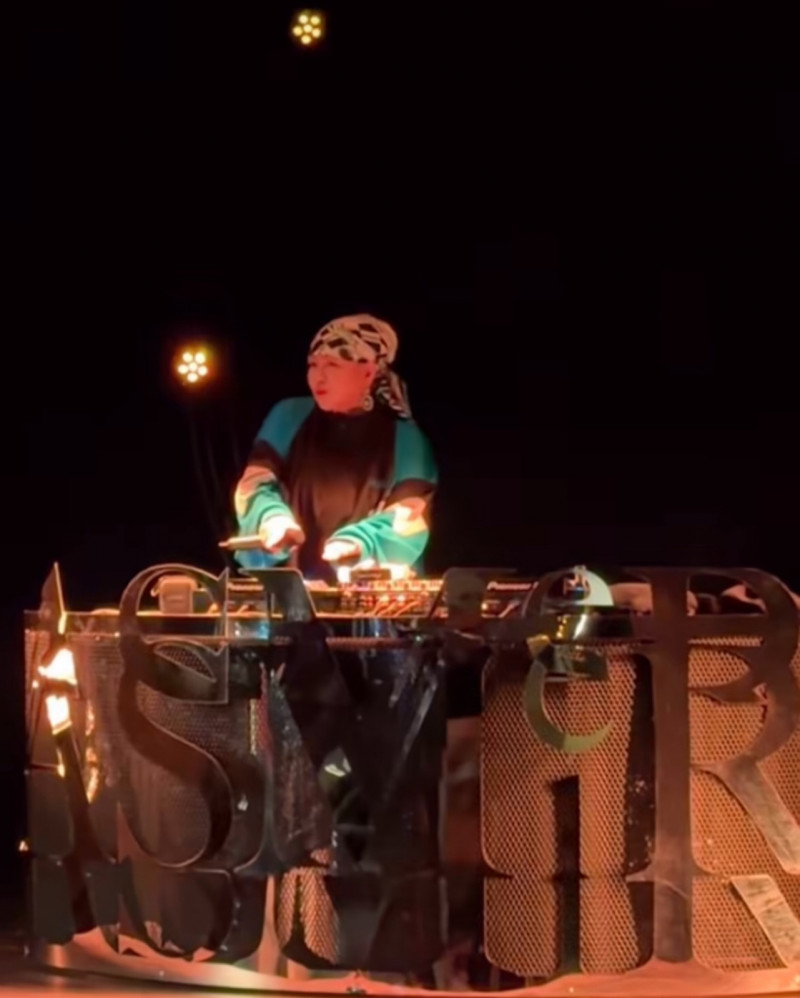 不只老蕭放閃！阿妹情人節同台男友 公開愛的結晶