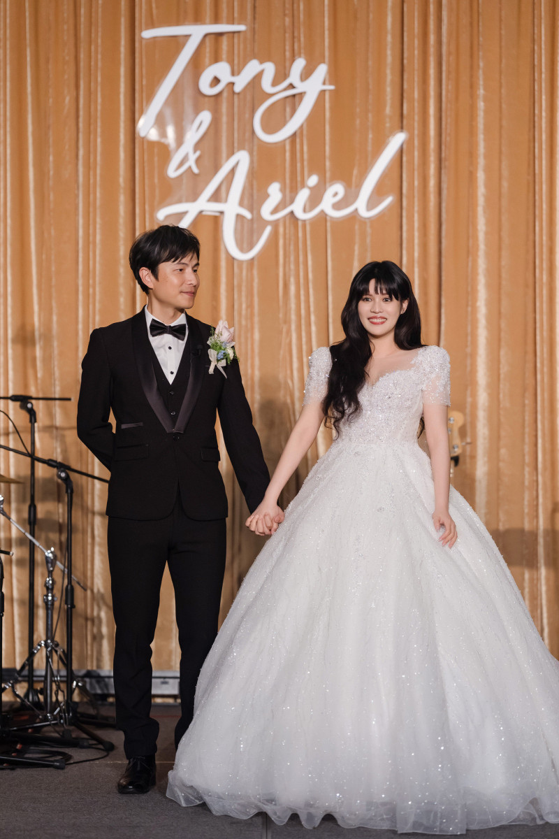 孫協志、夏宇童昨情人節浪漫辦婚宴。（五熊國際提供）