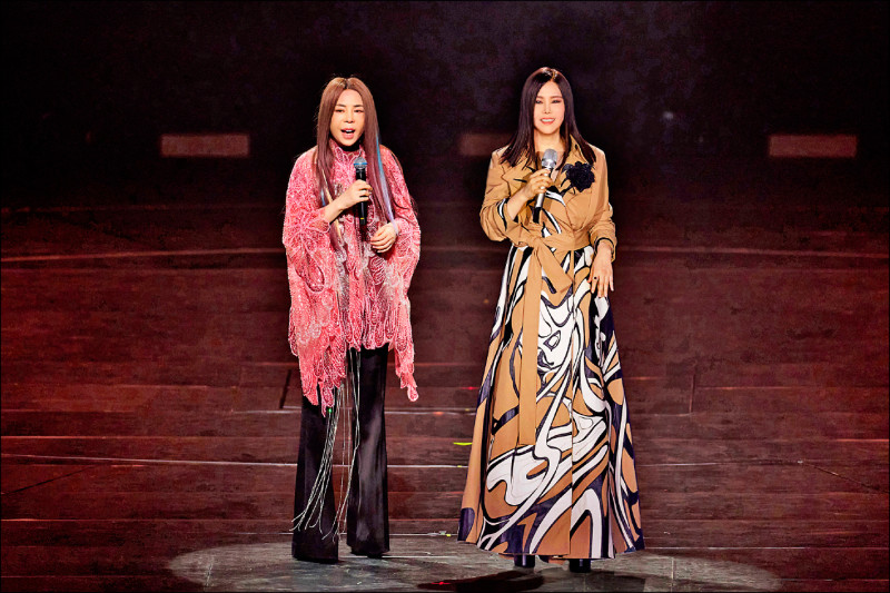 江蕙過年開唱加菜姊妹同台飆歌 江淑娜現身掀高潮