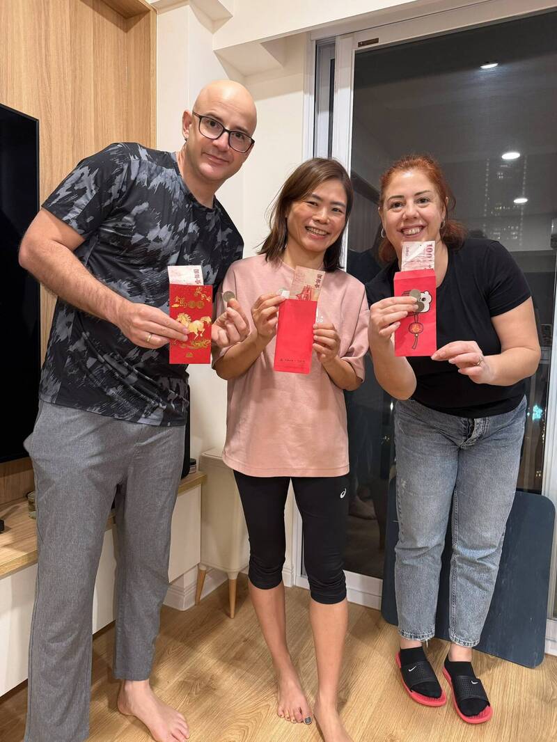 來台吃飯被暖哭！ 吳鳳妹妹感動喊：最友善的人一定都在台灣