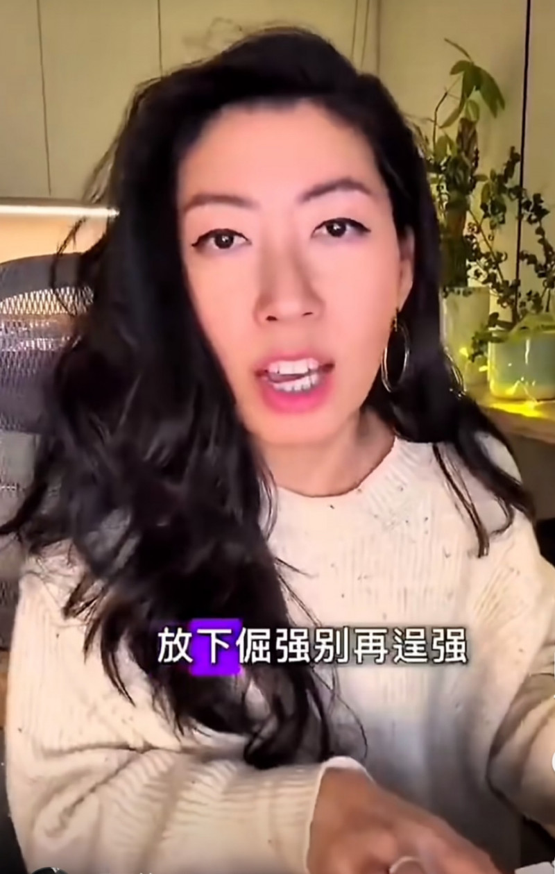 曲婉婷想復出卻遭到網友抵制。（翻攝自微博）