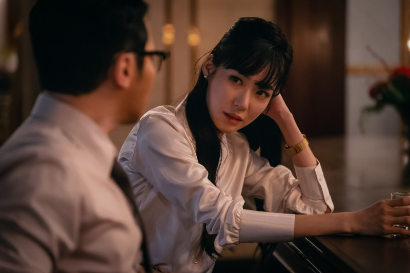 Tiffany為《逆貧大叔》獻出螢幕初吻，對象正是卞耀漢。（Disney+提供）