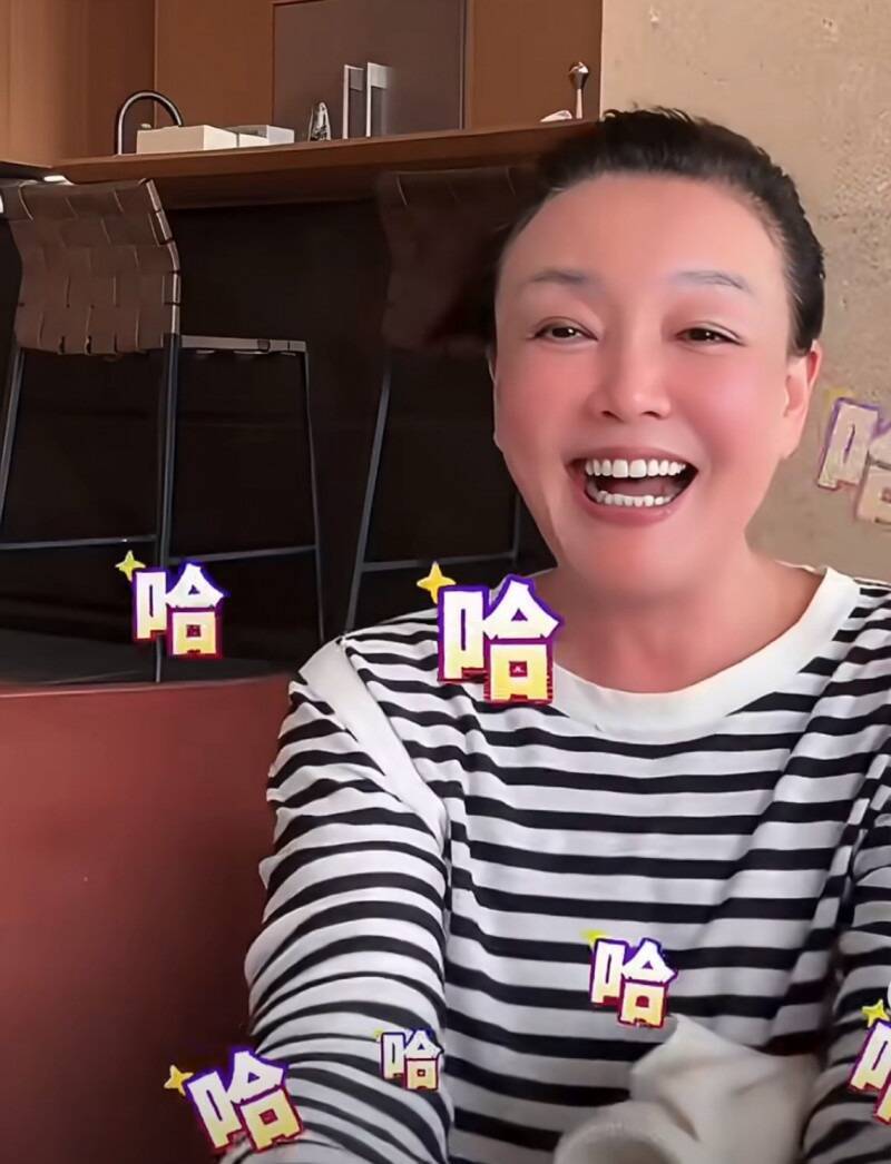 汪小菲母親張蘭提起小馬寶笑得合不攏嘴。（翻攝自微博）