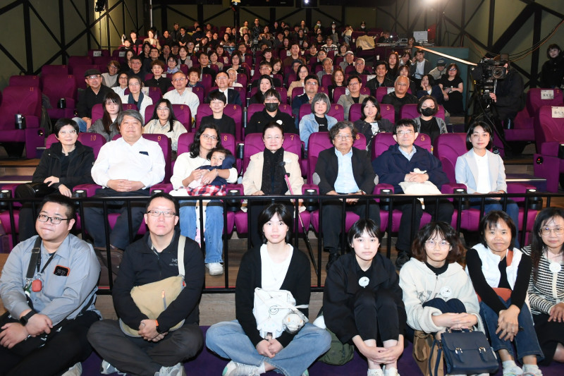 林宅血案目擊者田秋堇心碎自白228特映全場啜泣。（華視提供）