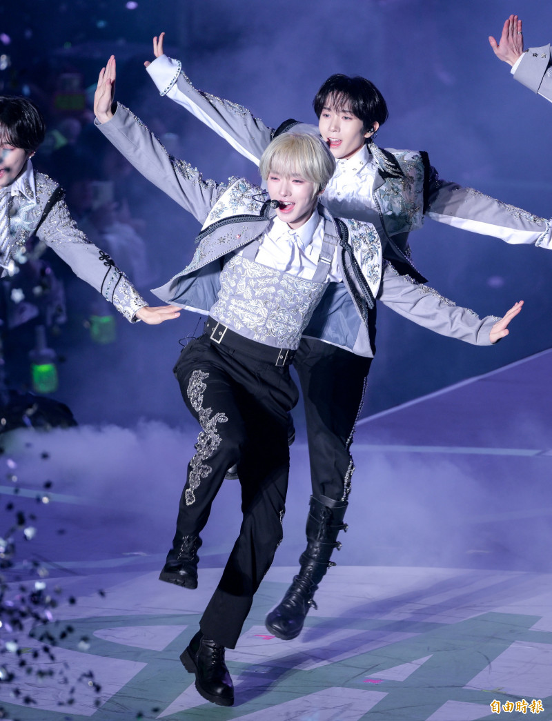 NCT WISH的SAKUYA活潑又可愛，飛起來簡直像是小天使。（記者王文麟攝）