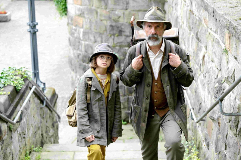 《門對門移動書店》。（海鵬提供）