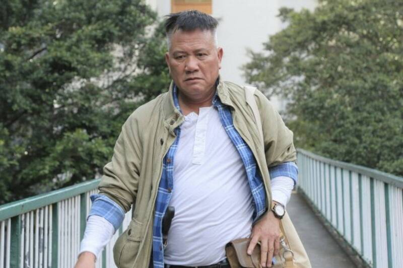 萬梓良雖然常在大銀幕扮演大哥，私底下卻毫無江湖氣。（翻攝自微博）