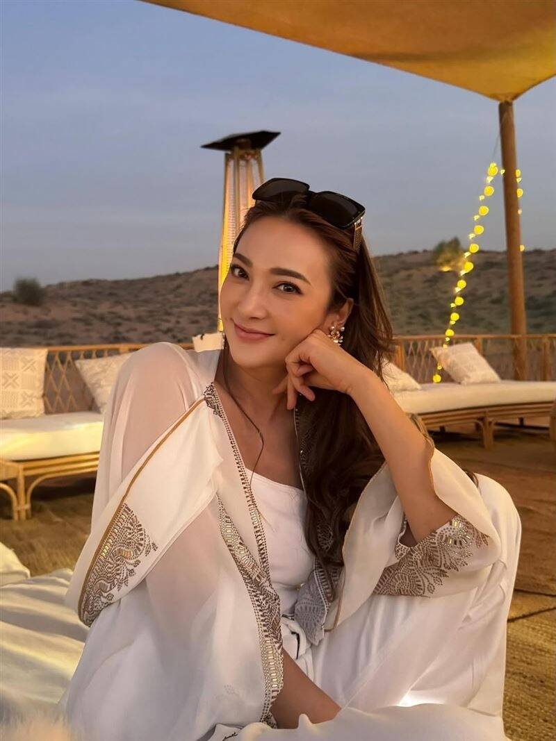 吳思顏遠嫁杜拜10年。（翻攝自臉書）