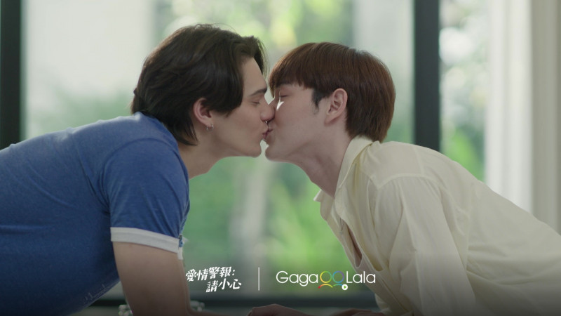 泰國人氣螢幕CP James Hayward Prescott （左）與Kad Ploysupa二度攜手演出。（GagaOOLala提供）