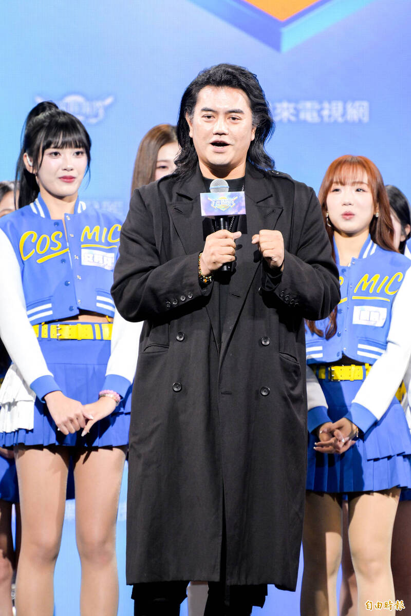 製作人B2鬆口小S錄影狀況。（記者王文麟攝）