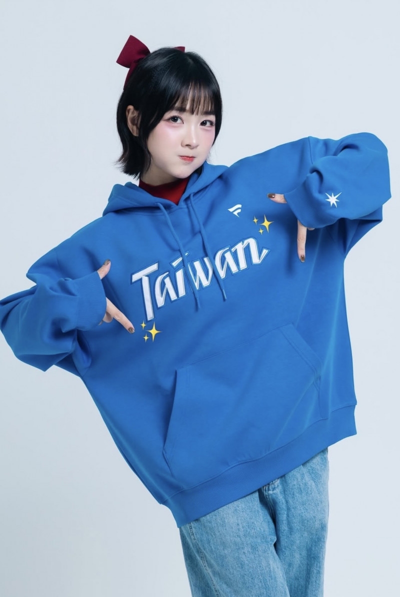 籃籃赴日本為經典賽應援。（翻攝自IG）