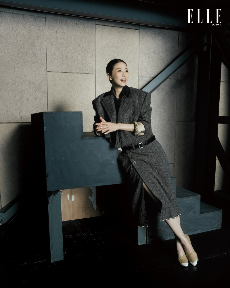 謝盈萱的心願是回到劇場，看自己是否完成了階段性任務。（《ELLE》國際中文版雜誌提供）