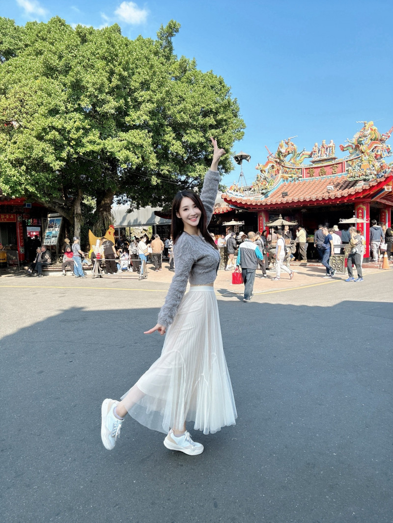 徐千京平時固定佈施做公益，因此這次車禍意外「大事化小」，更加心存感恩。（民視提供）