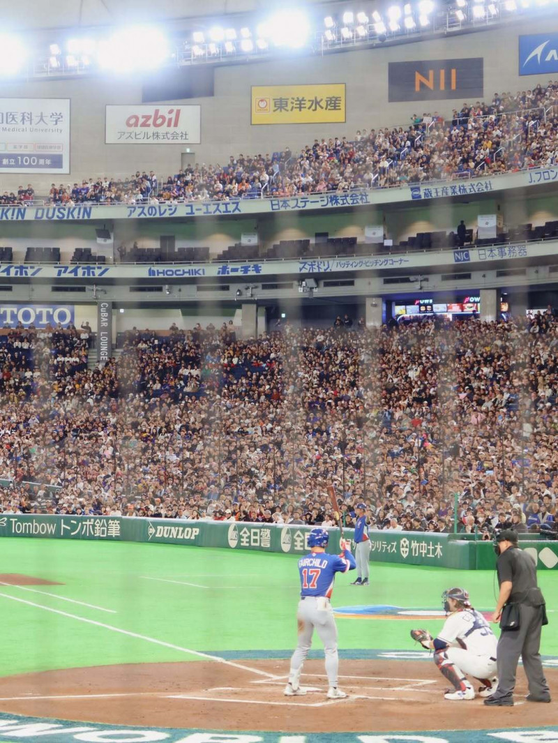 費仔老婆哈娜曬出愛妻視角。（翻攝自IG）