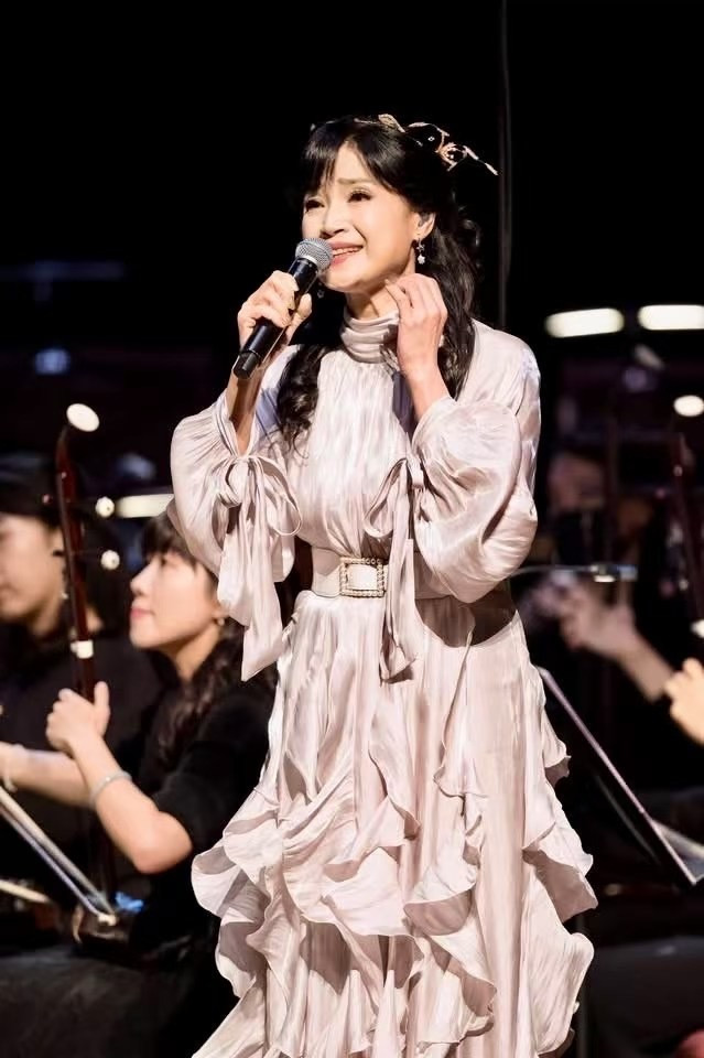 方季惟喊話繼續唱下去。（尚時代文創娛樂提供）