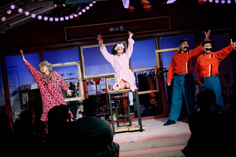賴珮如（左起）、藍紫綾、Steven、高華麗在《I Love You, You’re Perfect, Now Change》有精彩演出。（活性界面製作提供）