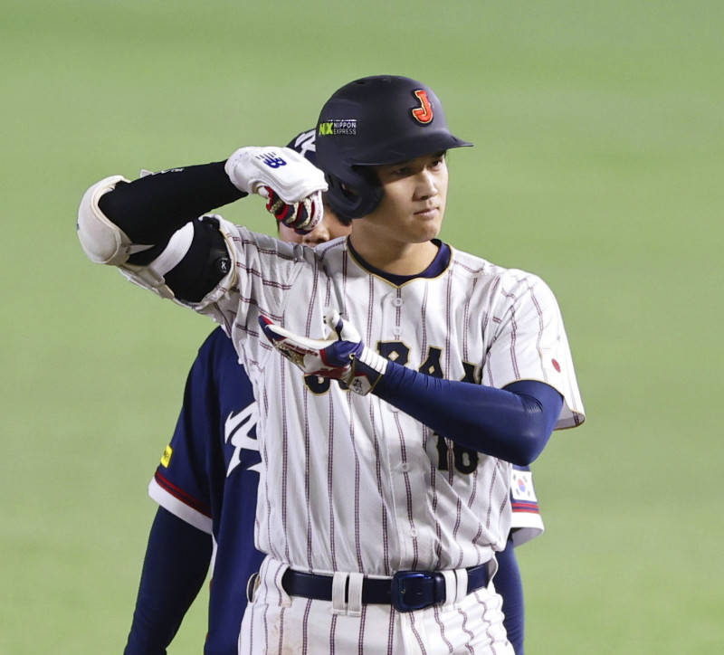 大谷翔平在場上是巨星，私下變「學弟」。（達志影像）