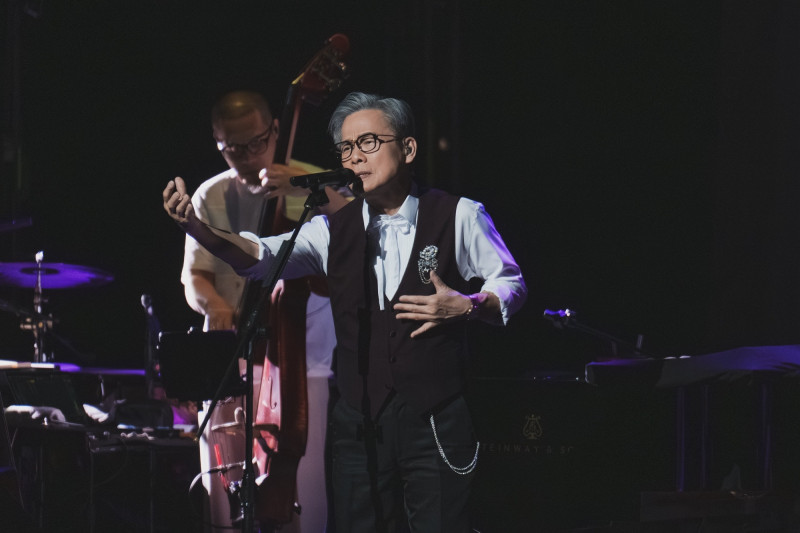 72歲羅大佑宣布前進紐約 曝台中念醫學院「擔心延畢」心聲