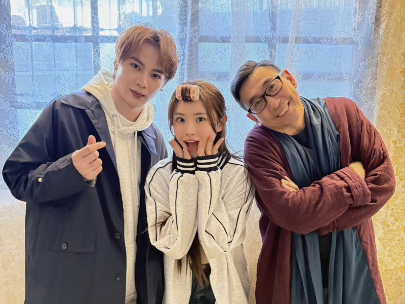 宋少卿女兒是「韓籍啦啦隊女神」男星覬覦遭電蚊拍狂擋