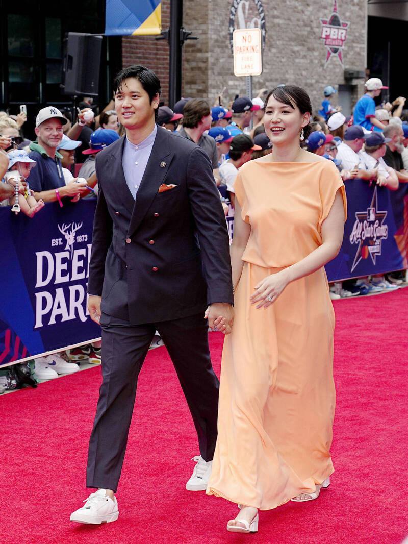 日本隊長大谷翔平&田中真美子。（達志影像）