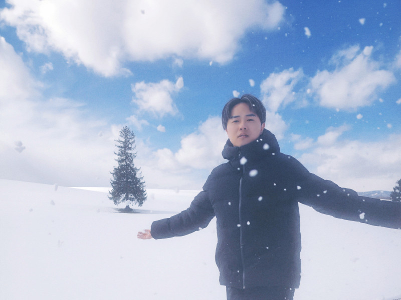 陳孟賢拍照堪比拍攝MV。（全球巨星有限公司提供）