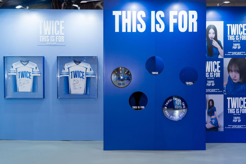 超好拍！TWICE快閃店內部搶先看 鎮店之寶「親簽球衣」曝光