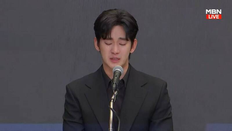 金秀賢遭求償28億韓元！堅持拒賠：沒跟未成年交往